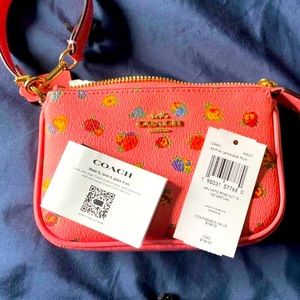 Coach Nolita 15 floral